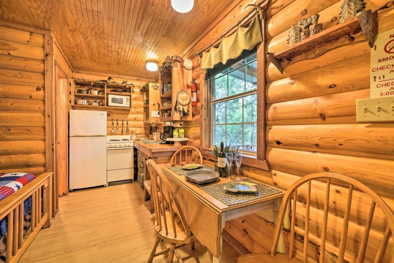 Cozy Davis Cabin With Deck - Nestled By Honey Creek! מראה חיצוני תמונה